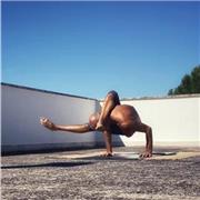 Insegnante certificato Ashtanga Yoga, Hatha Yoga, Sivananda Yoga